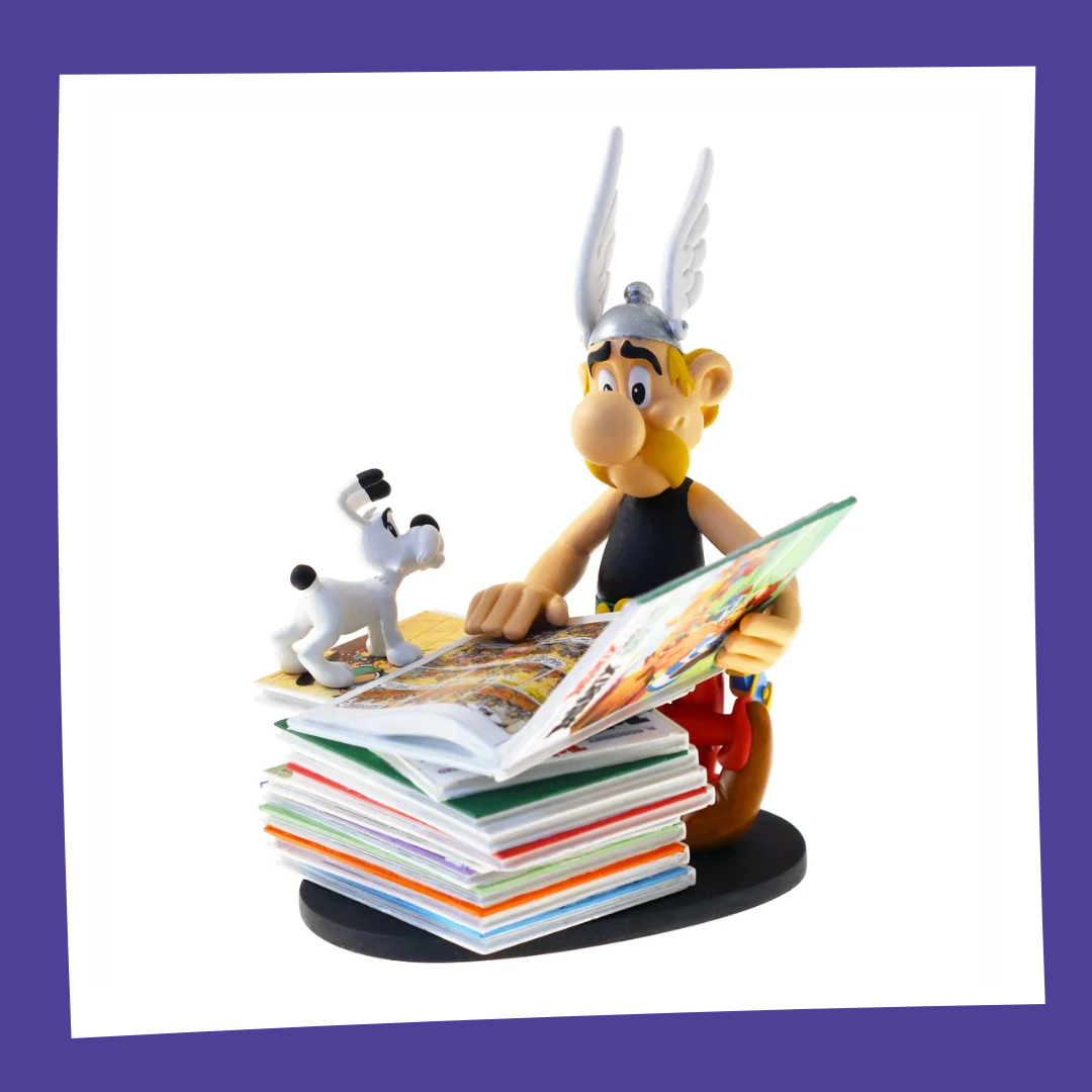 ASTERIX & OBELIX - Asterix regardant une pile de BD - Figurine 22cm